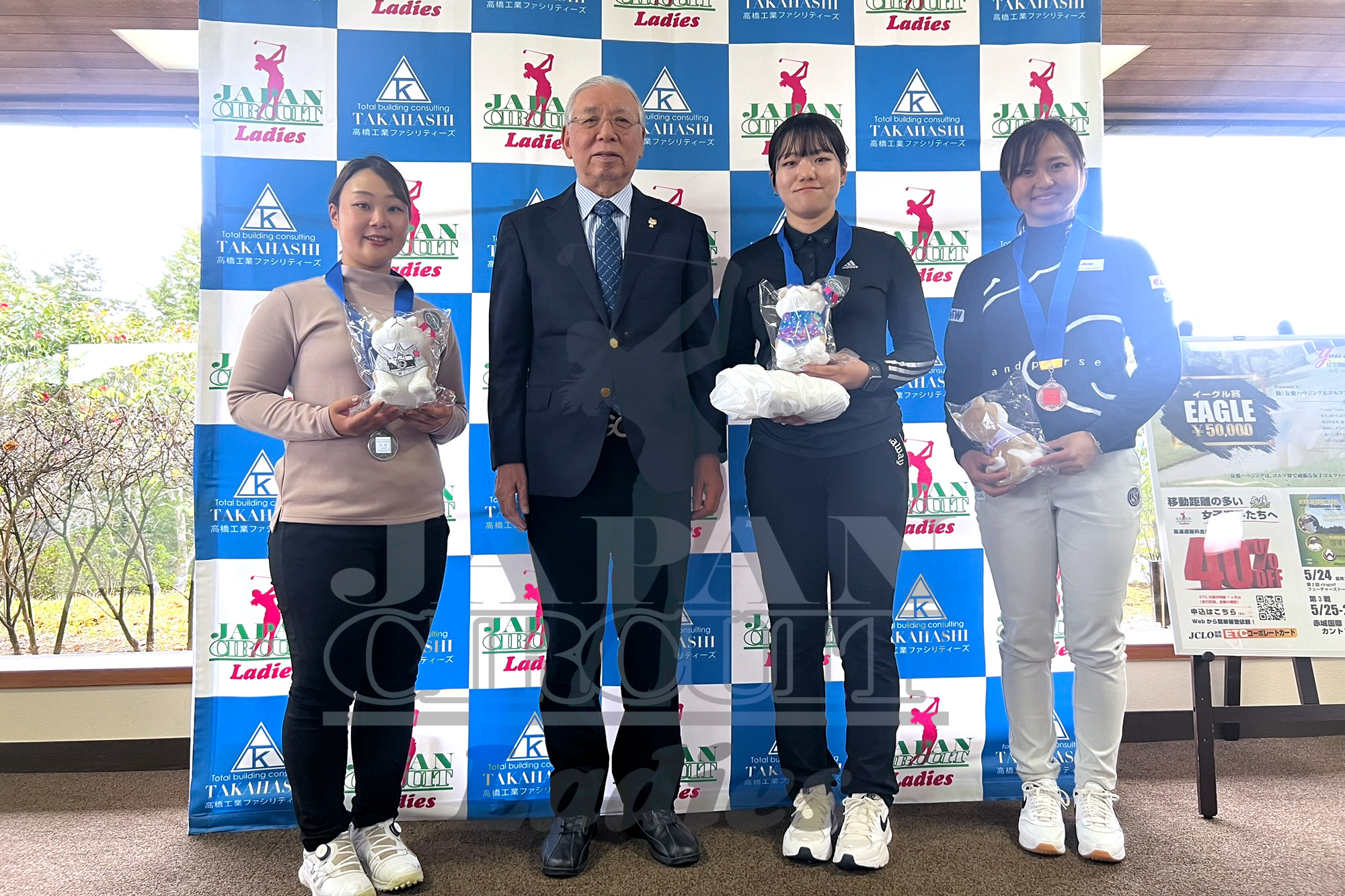 Free HTML5 Bootstrap Template by FREEHTML5.co